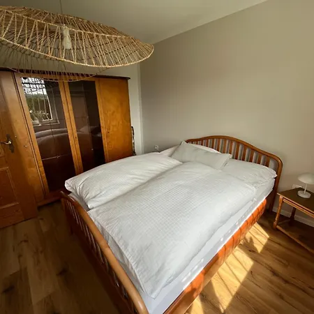 Appartement Haus Gotzbert I Ug I Naehe Klinikum I 40qm I 2 I Kueche I Bad I Garten I Terrasse Bad Hersfeld