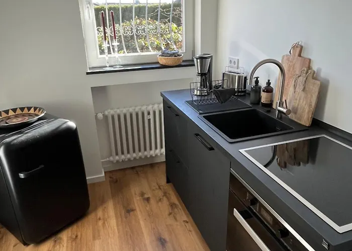 Haus Gotzbert I Ug I Naehe Klinikum I 40qm I 2 I Kueche I Bad I Garten I Terrasse Apartment Bad Hersfeld